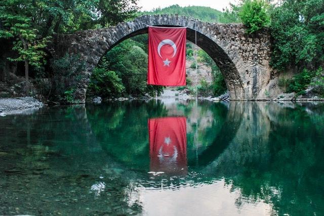 Turkey_is_a_popular_destination_among_tourists.jpg