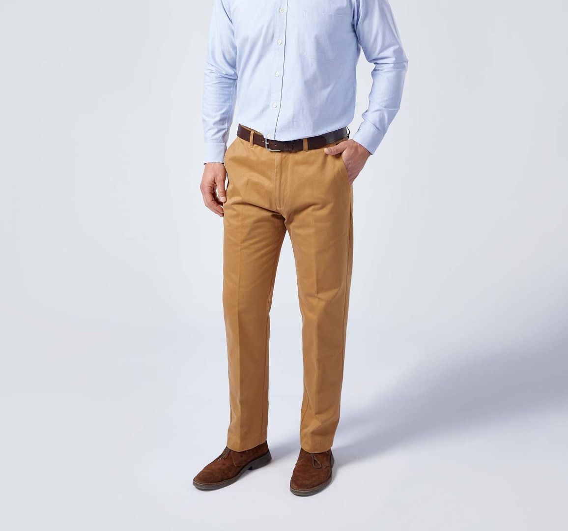 Top 7 Chinos Brands in India That Offer Comfort & Style
