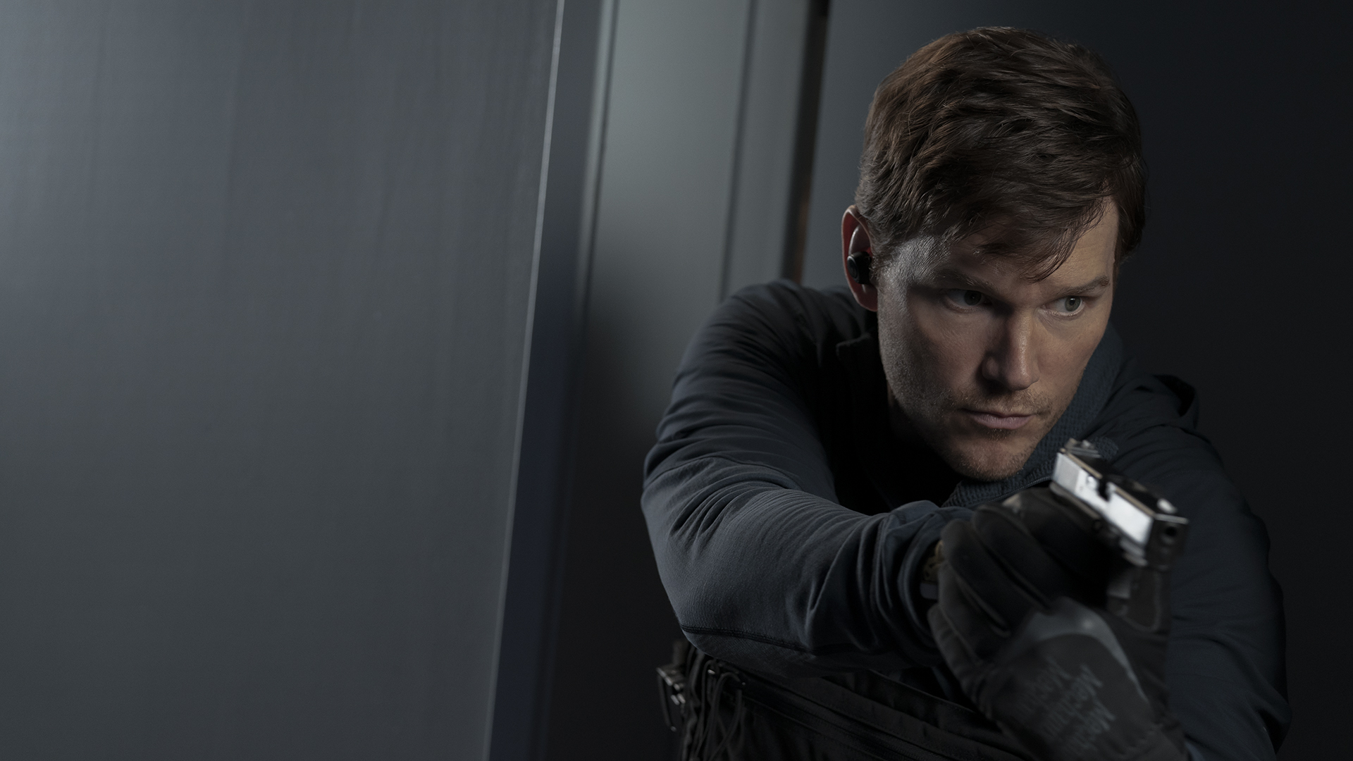 Chris Pratt Channels Navy SEALs and Father-in-Law Schwarzenegger in The Terminal List