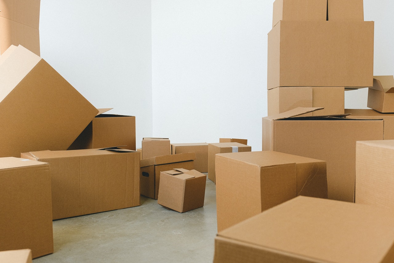 Do You Need Insurance When Moving Belongings Between Homes?