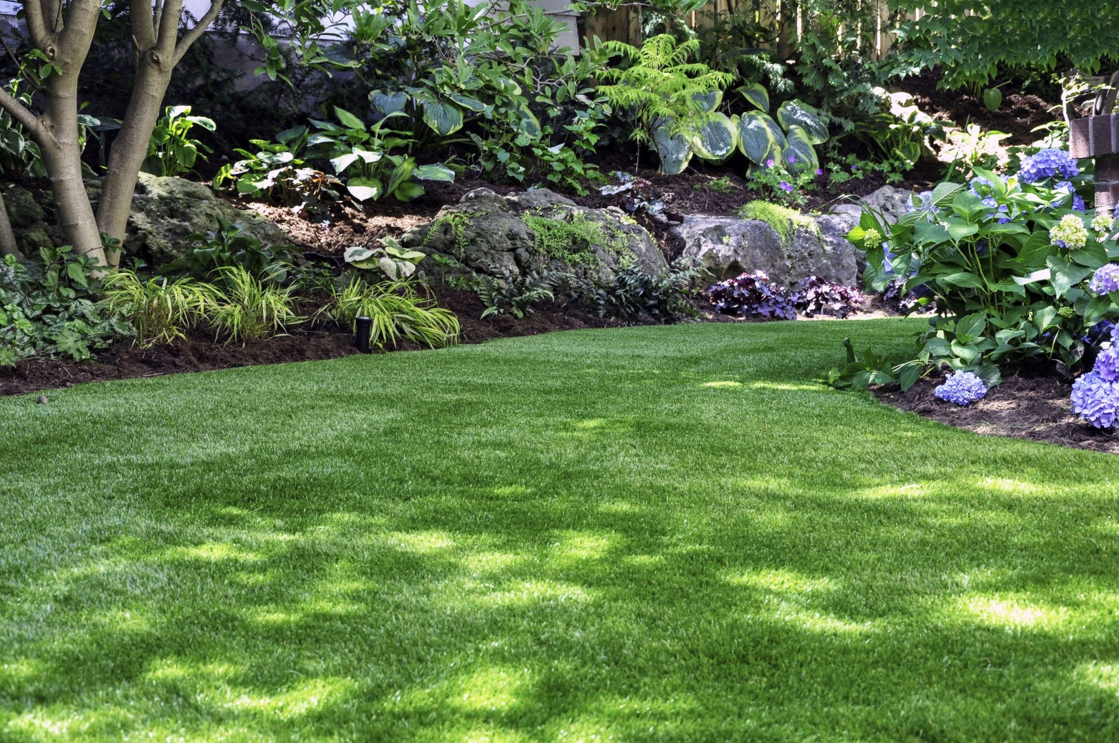 Artificial Turf: Eco-Friendly Option For Landscaping?