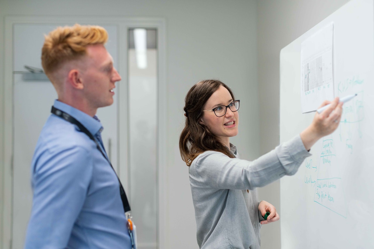 How Leaders Can Use Machine Learning to Make Informed Decisions