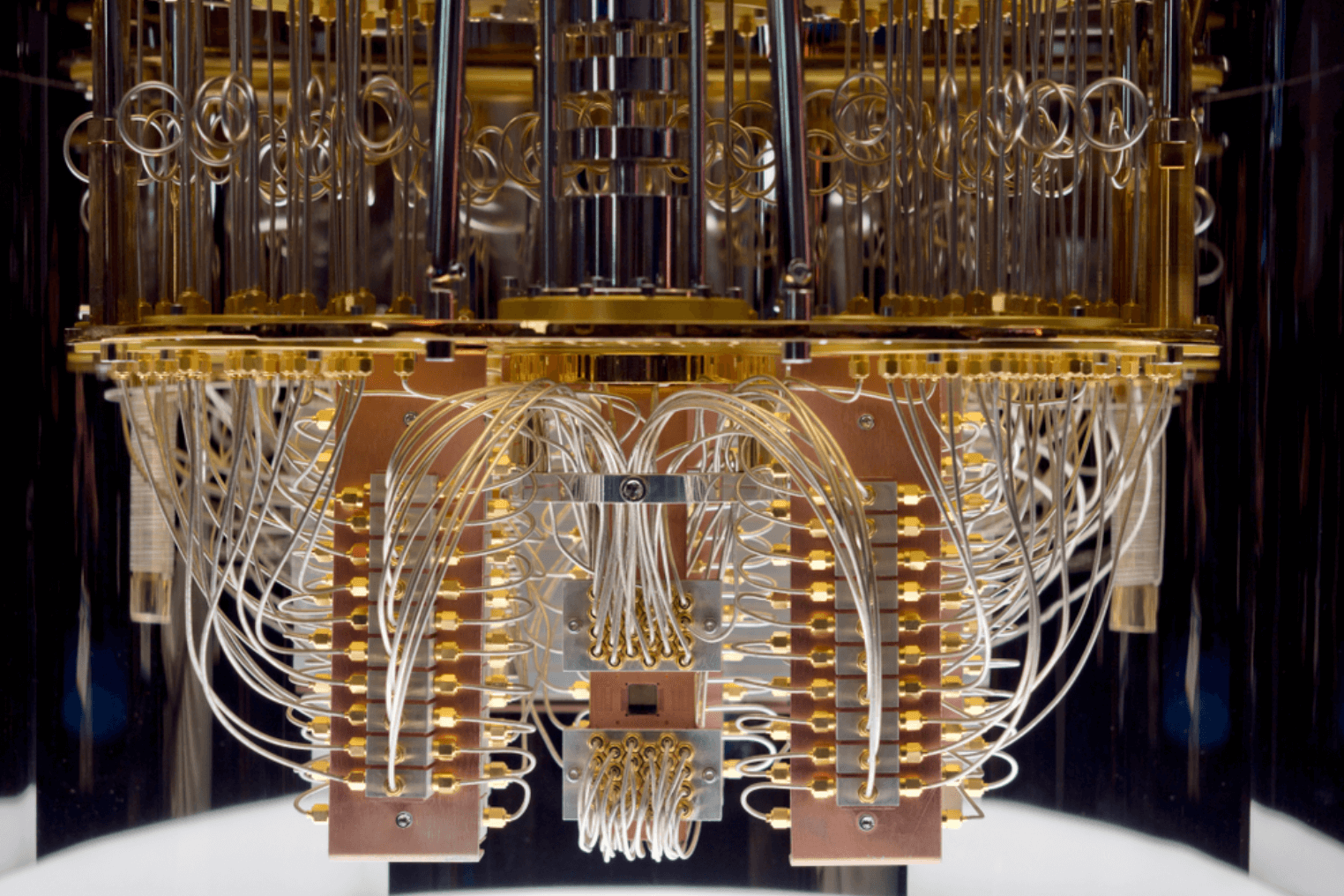 How Quantum Computing Is Improving Supply Chain Management