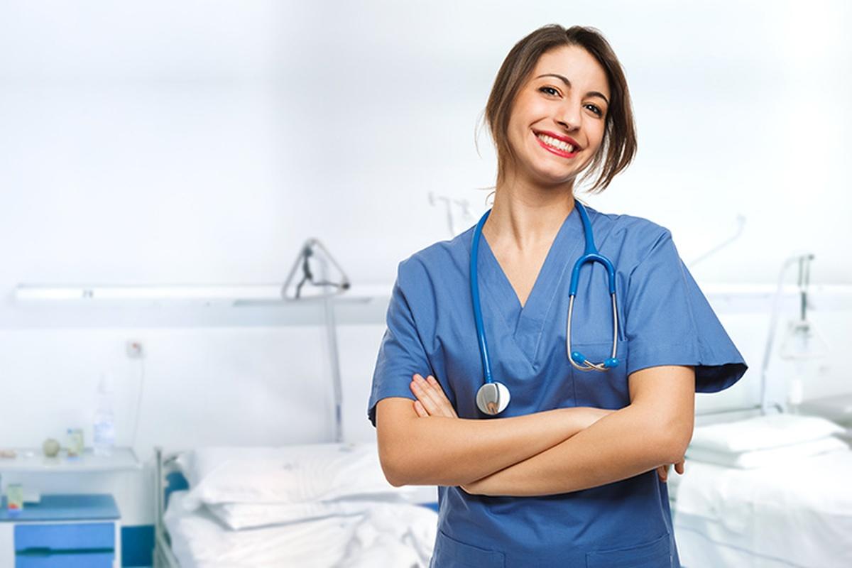 How to Become a Certified Nursing Assistant (CNA)