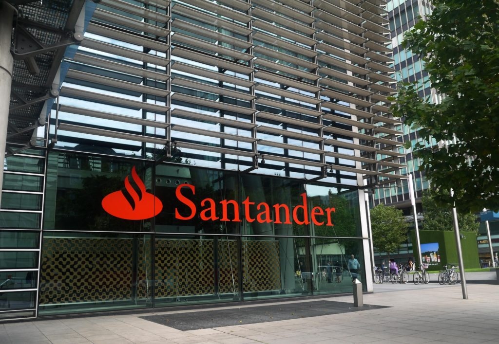 Santander to Close More than 100 Branches in the U.K.