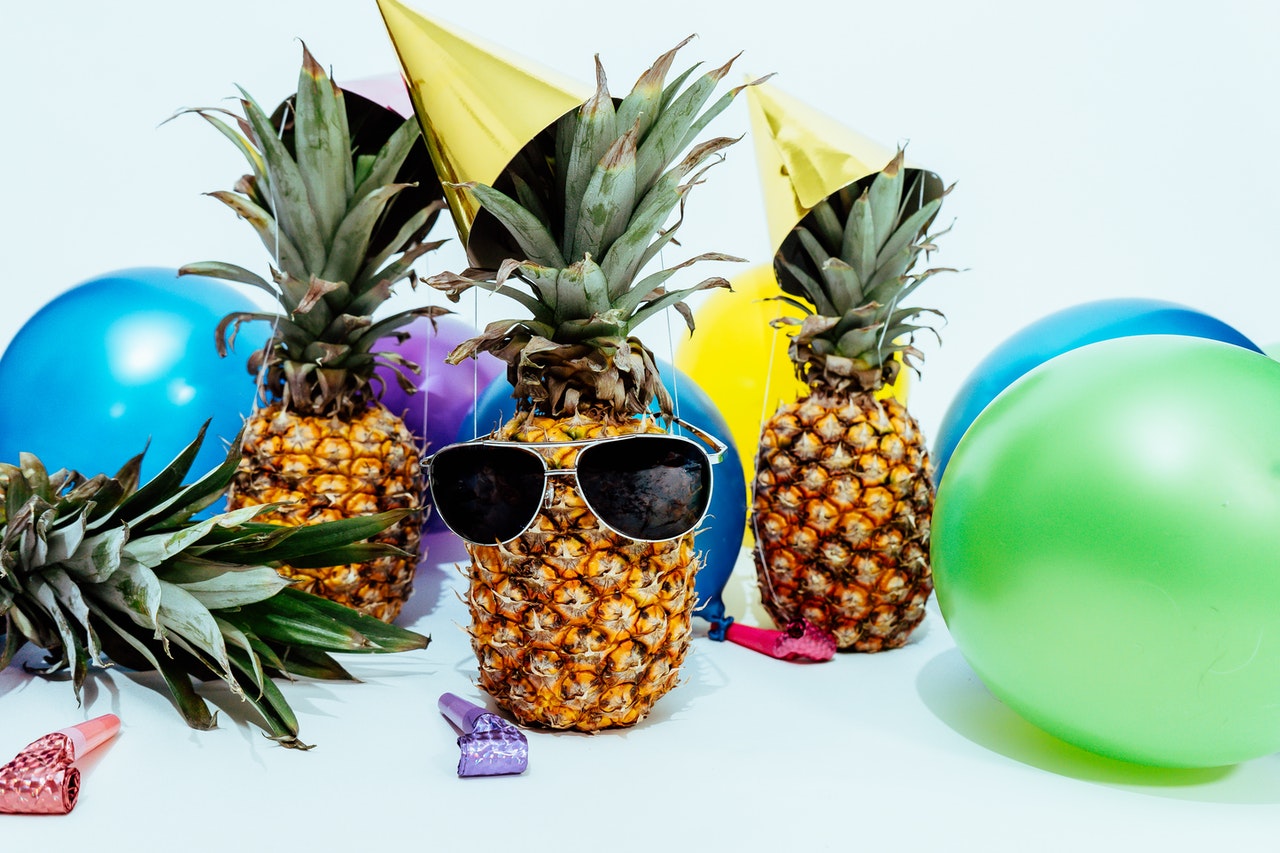 Organizing A Summer Party At Your Place Requires Preparing At Least These 6 Things