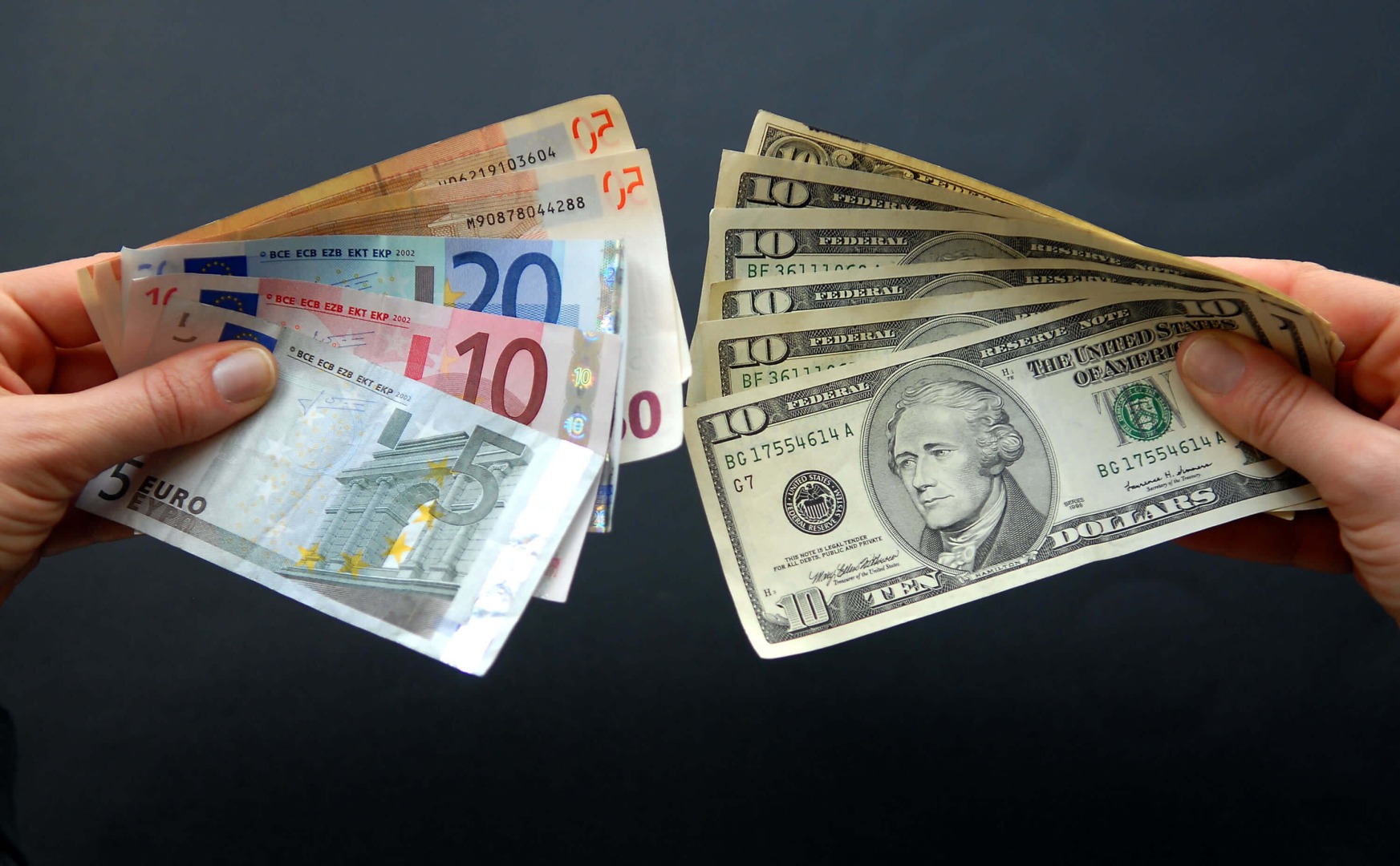The Dollar and Euro are on the Verge of Parity for the First Time Since 2022