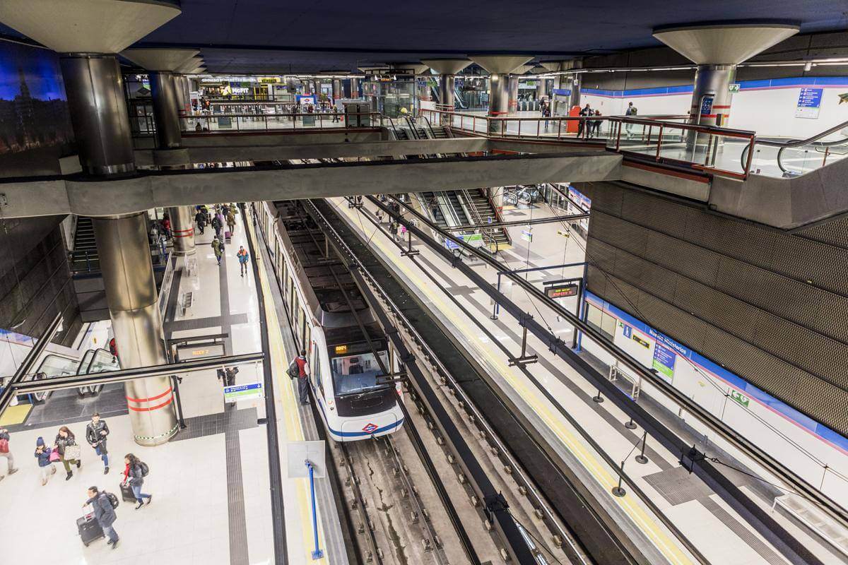 Holding Down Costs of Megaprojects: The Madrid Subway Example