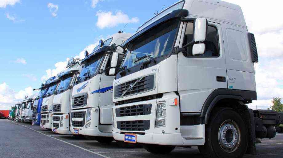 Top Ways Transport Companies Can Improve Their Fleet's Safety