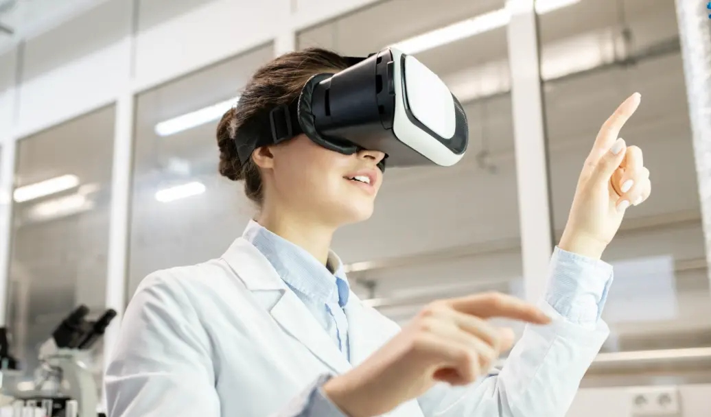 Virtual Reality in Pharmacy