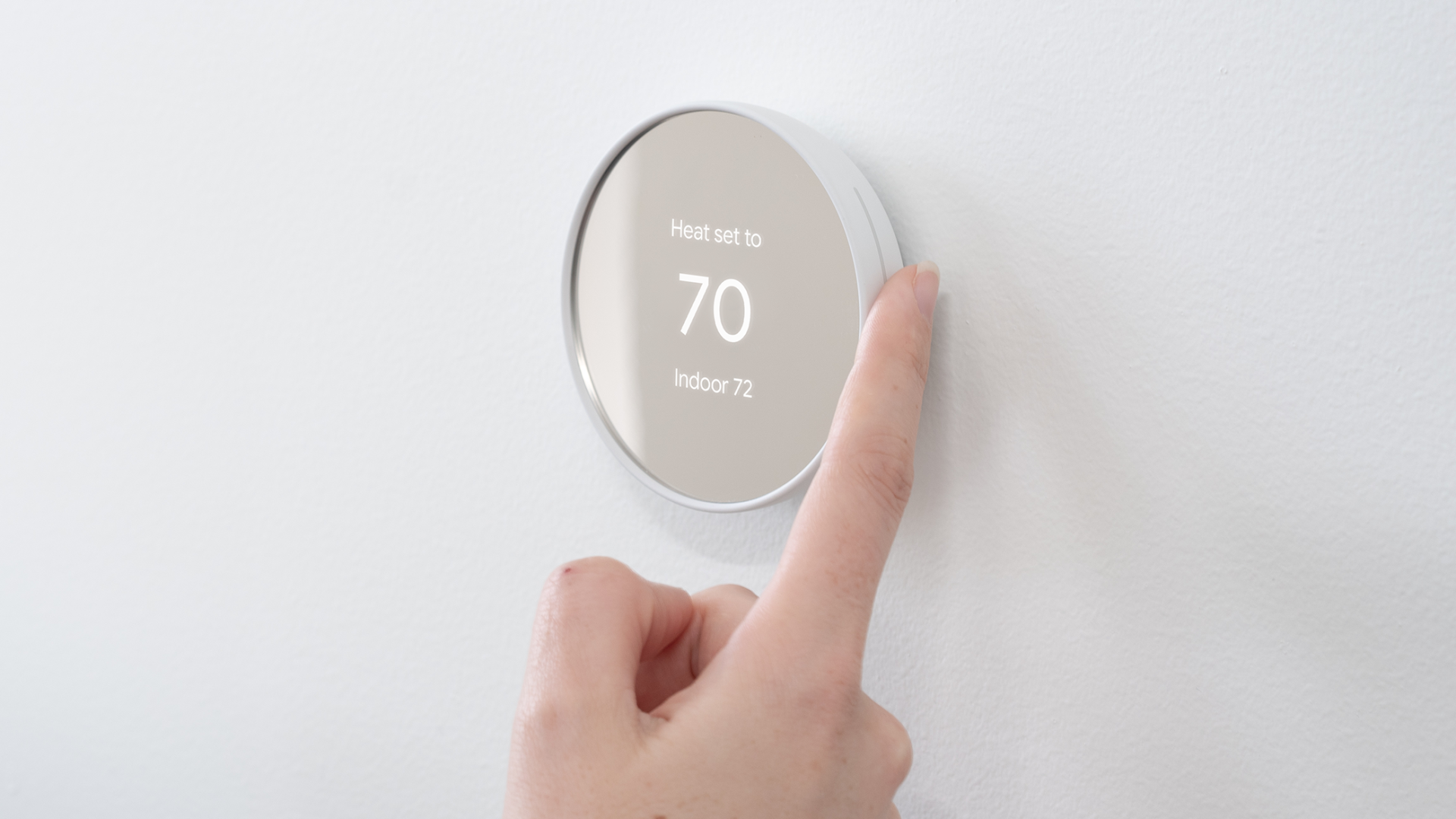 What Is a Smart Thermostat, and Is It Worth the Cost?