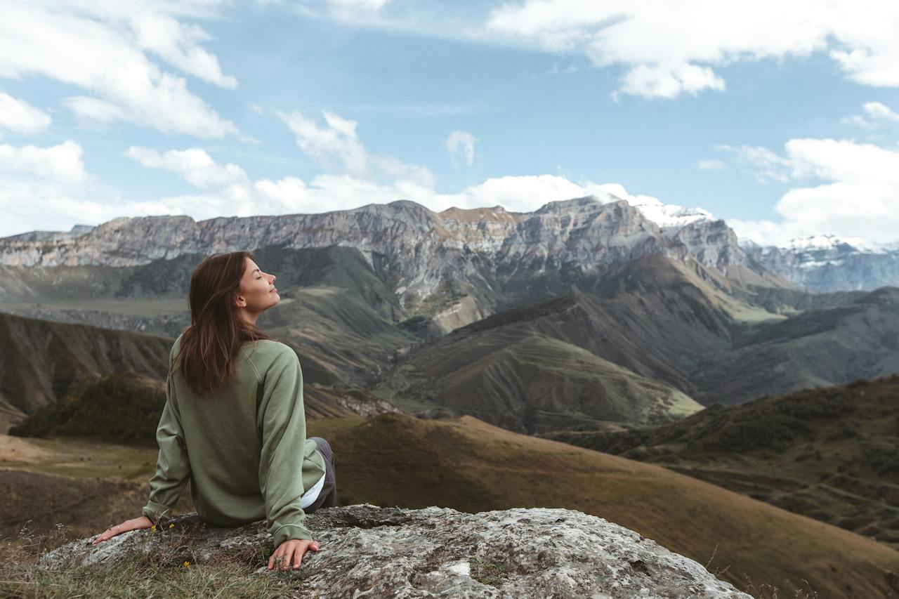 14 Signs of Having Breathing Space in Your Life Again