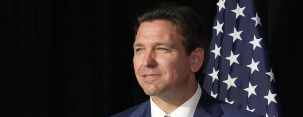 Ron DeSantis Withdraws From 2024 Presidential Race to Endorse Trump