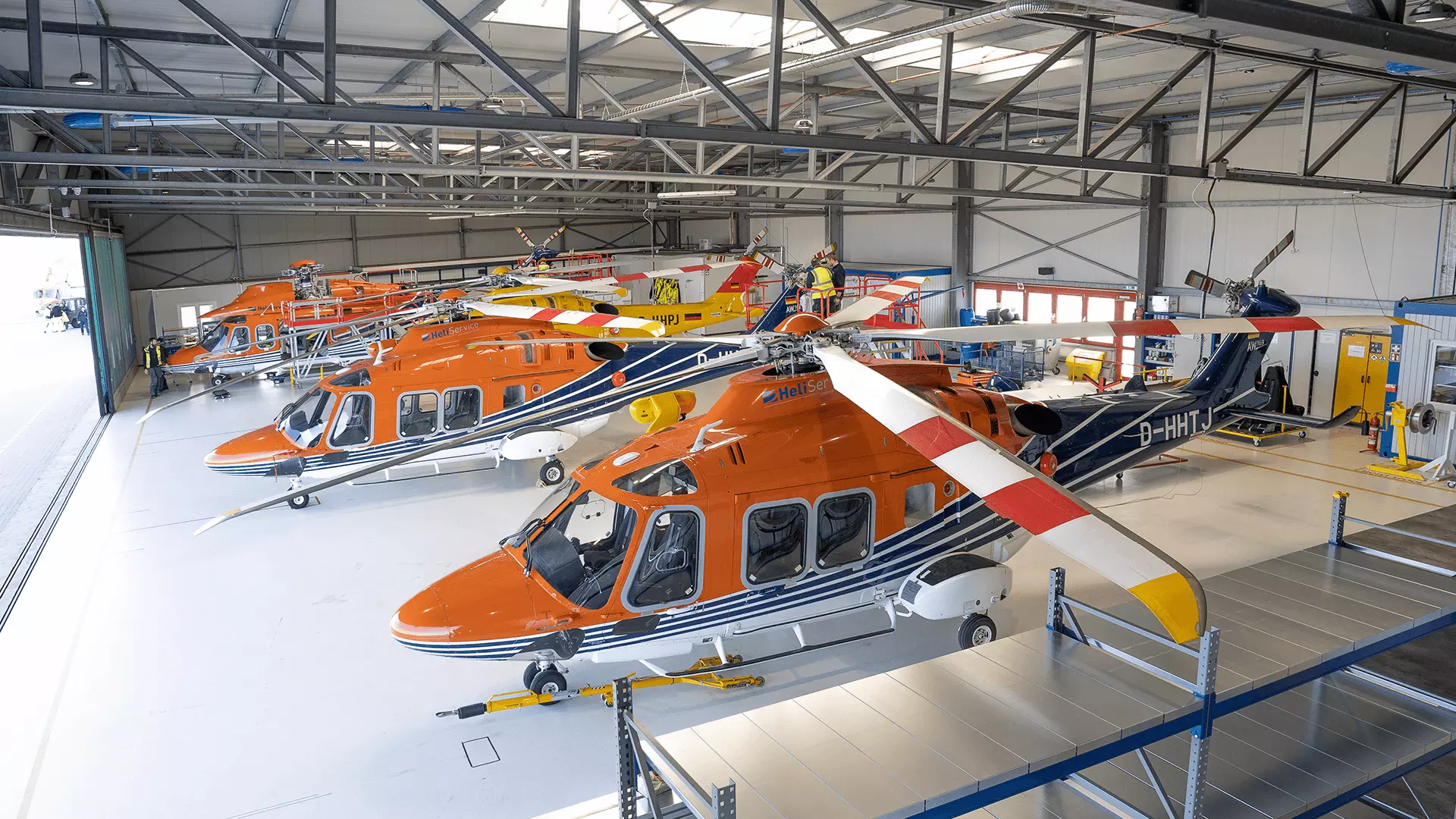 Helicopter_Maintenance_Warehouse.png