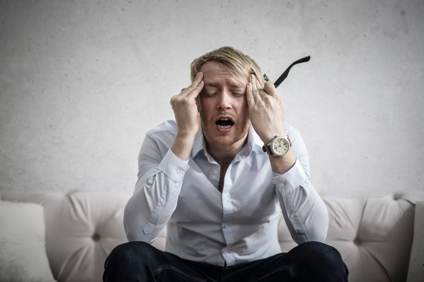 3 Ways To Stop Worrying on Things You Cant Control min