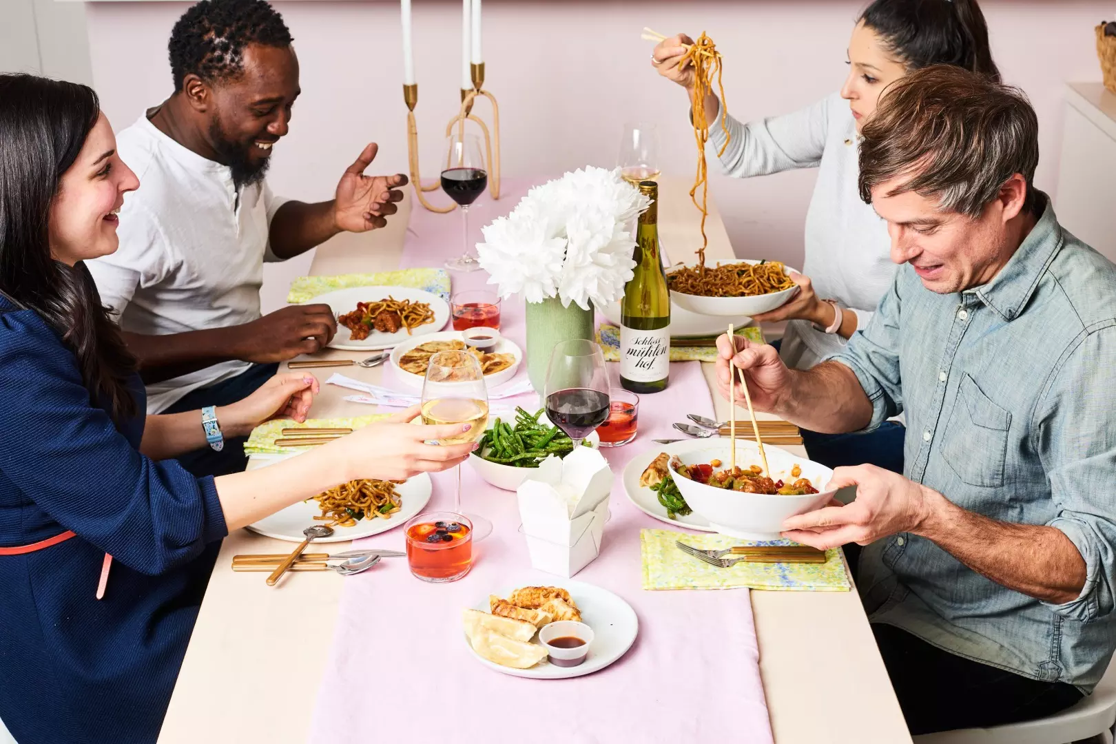 A Beginner’s Guide to Hosting a Dinner Party 